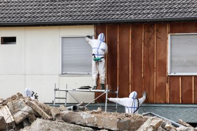 Garage Asbestos Removal in Old Bridge, NJ